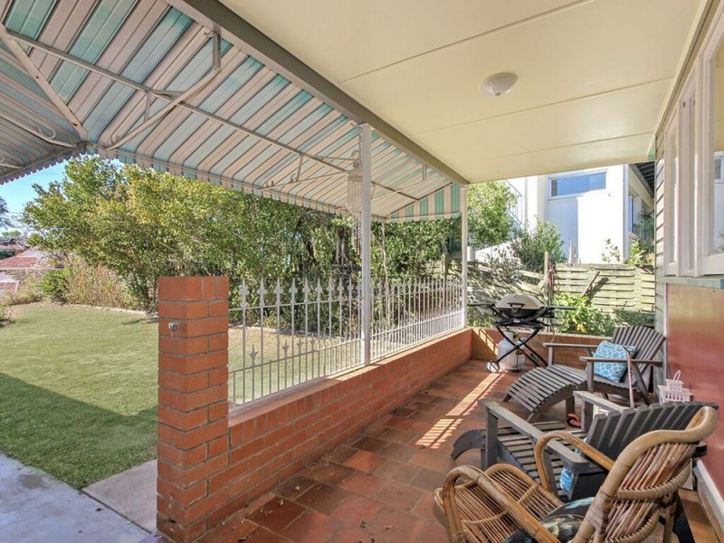 55 Orion Street, Coorparoo QLD 4151