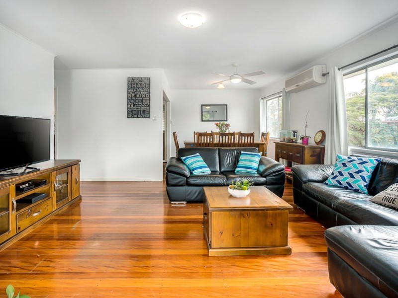 10 Kendrey Street, Stafford Heights QLD 4053