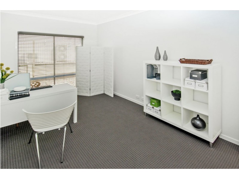 2 Moloney Place, North Lakes QLD 4509