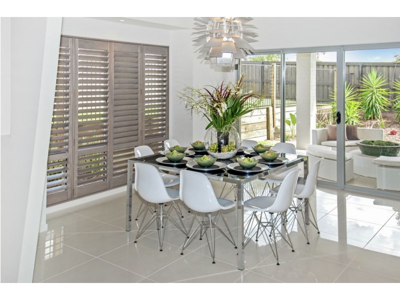 2 Moloney Place, North Lakes QLD 4509