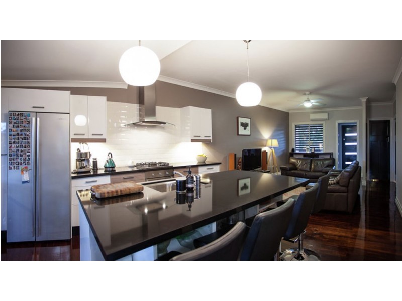 142 Waterworks Road, Ashgrove QLD 4060