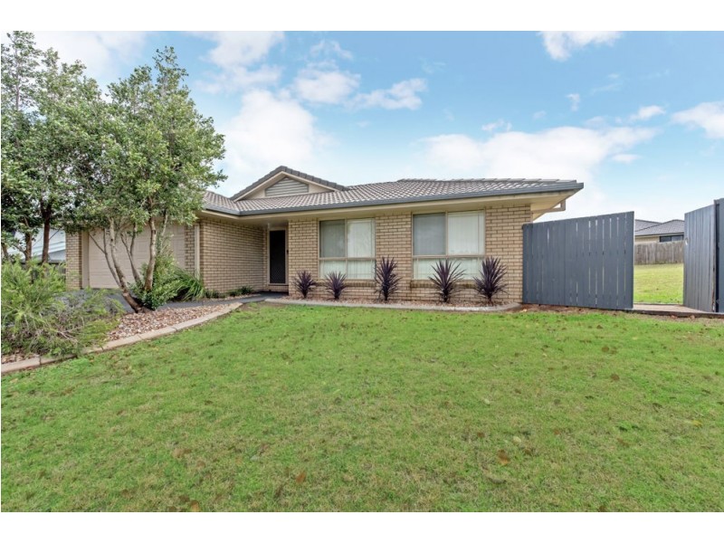 35 Highgrove Drive, Highfields QLD 4352