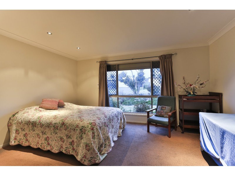 29 Hinchcliffe Drive, Kearneys Spring QLD 4350