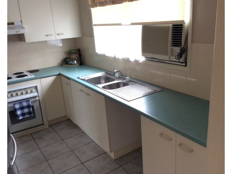 72 Tuggan Street, Mitchelton QLD 4053