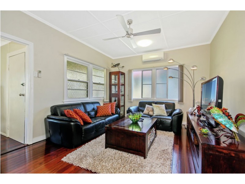 27 Minore Street, Chermside QLD 4032