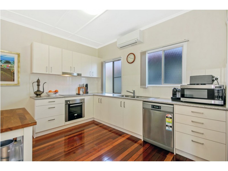 27 Minore Street, Chermside QLD 4032