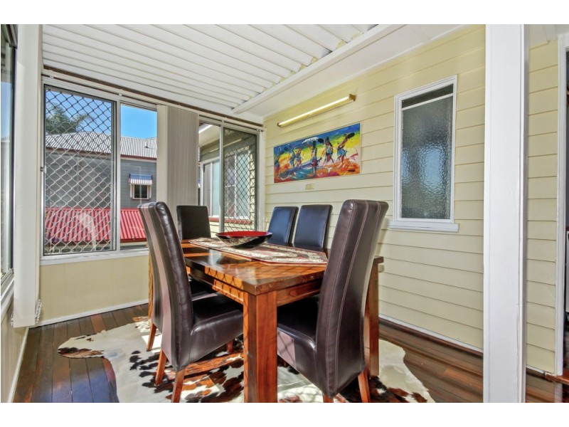27 Minore Street, Chermside QLD 4032