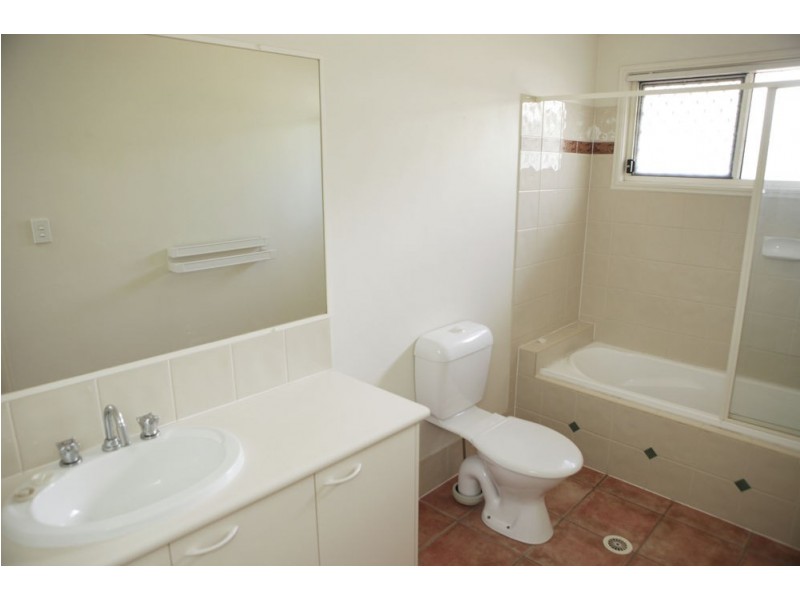 2/55 Beckwith Street, Ormiston QLD 4160