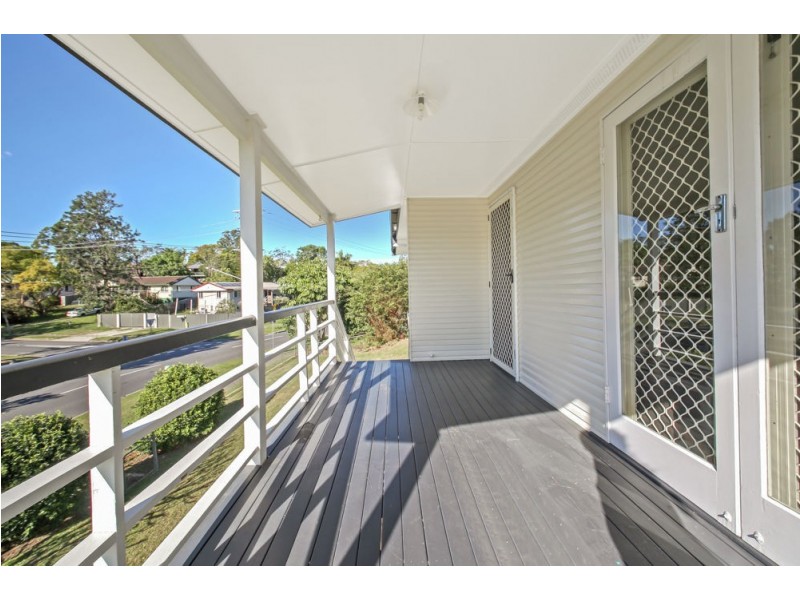 30 Falkirk Street, Stafford Heights QLD 4053