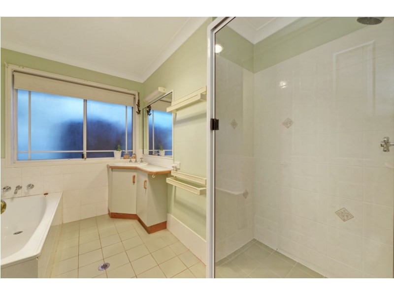 29 Reis Road, Highfields QLD 4352