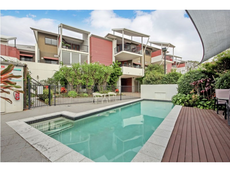 2/21 Wolseley Street, Clayfield QLD 4011