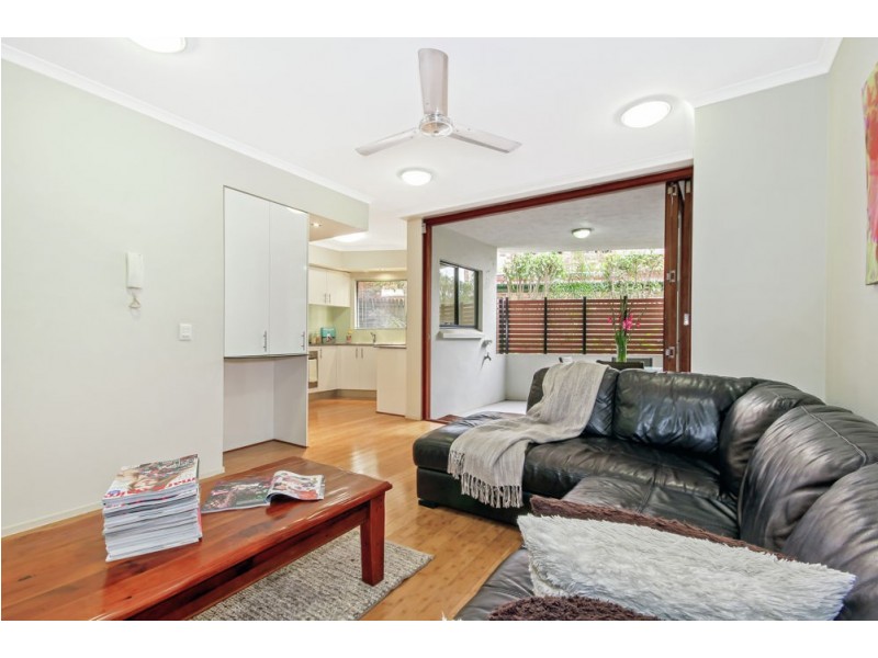 2/21 Wolseley Street, Clayfield QLD 4011