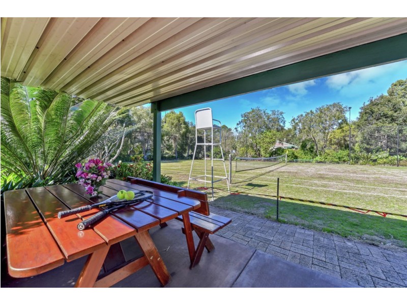 2a Rainbow Road, Highfields QLD 4352