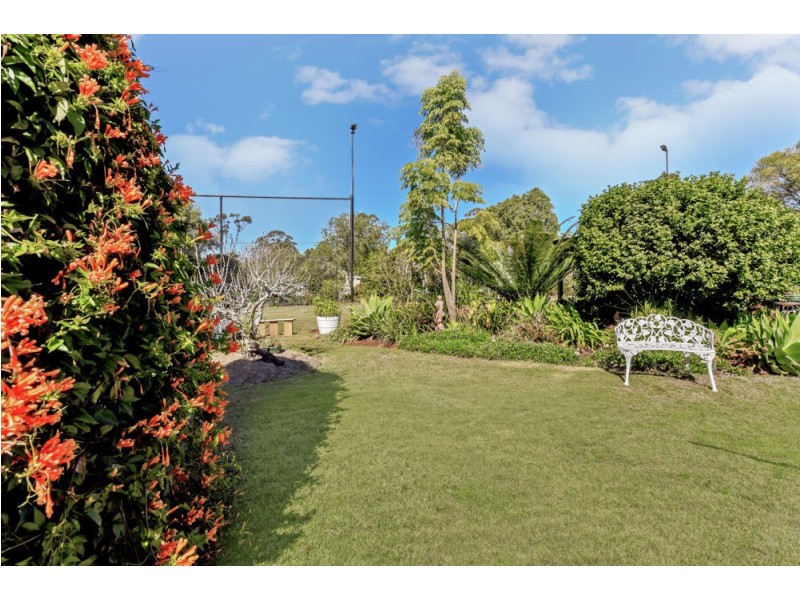 2a Rainbow Road, Highfields QLD 4352