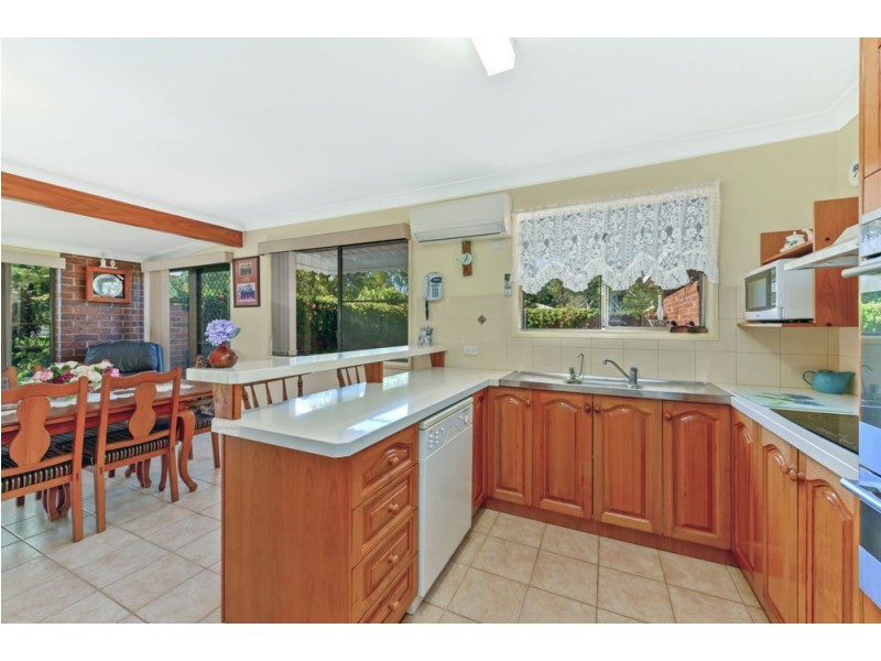 2a Rainbow Road, Highfields QLD 4352