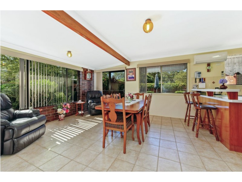 2a Rainbow Road, Highfields QLD 4352