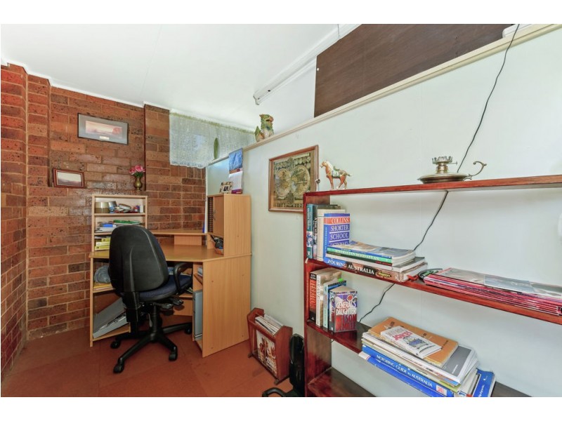 2a Rainbow Road, Highfields QLD 4352