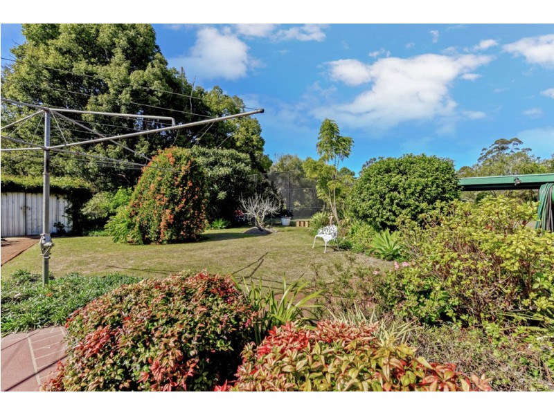 2a Rainbow Road, Highfields QLD 4352
