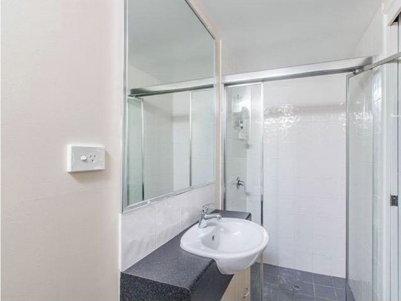1/113 Wallace Street, Chermside QLD 4032