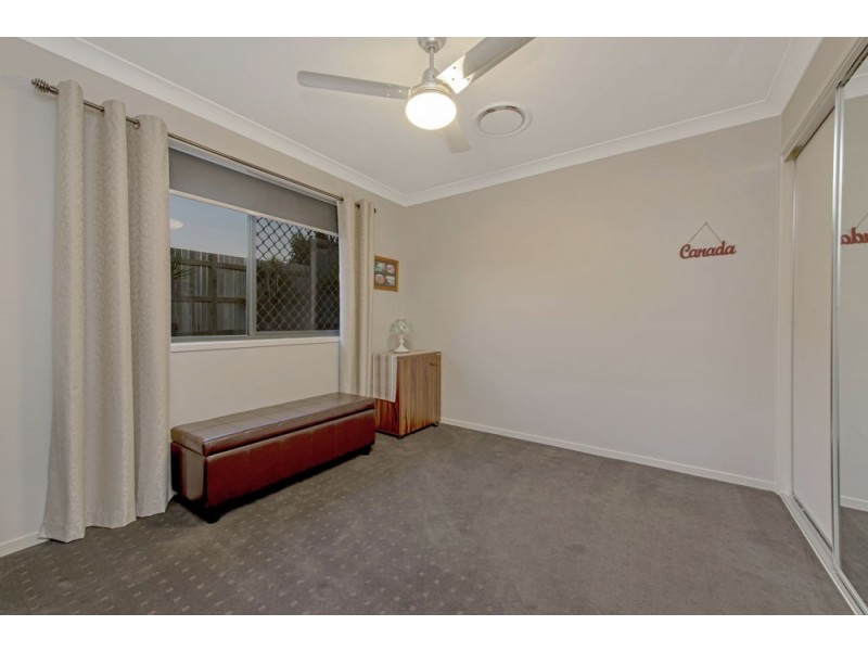 14 Plover Court, Highfields QLD 4352