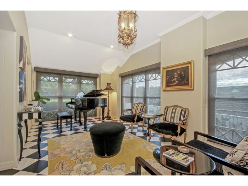 17 Florence Street, Clayfield QLD 4011