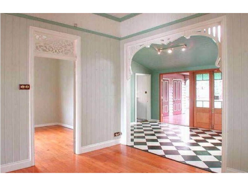 24 Coronation Street, Bardon QLD 4065