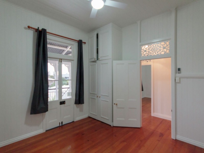 24 Coronation Street, Bardon QLD 4065