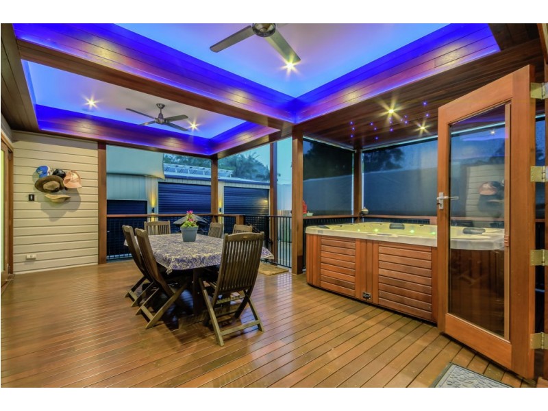 82 Drouyn Street, Deagon QLD 4017