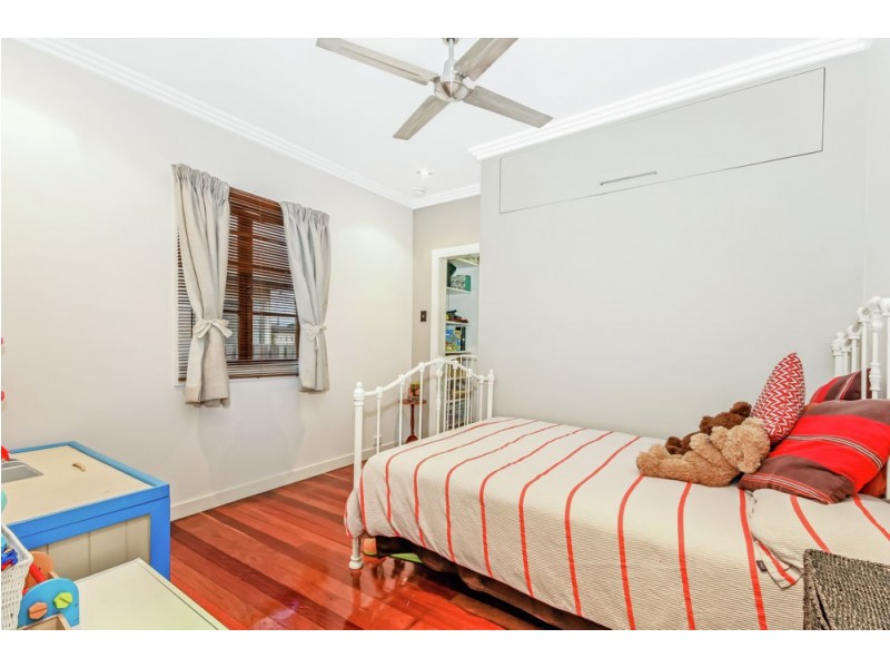 82 Drouyn Street, Deagon QLD 4017