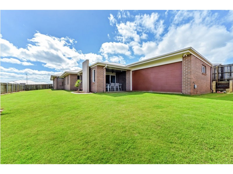 55 Sportsman Drive, Kleinton QLD 4352