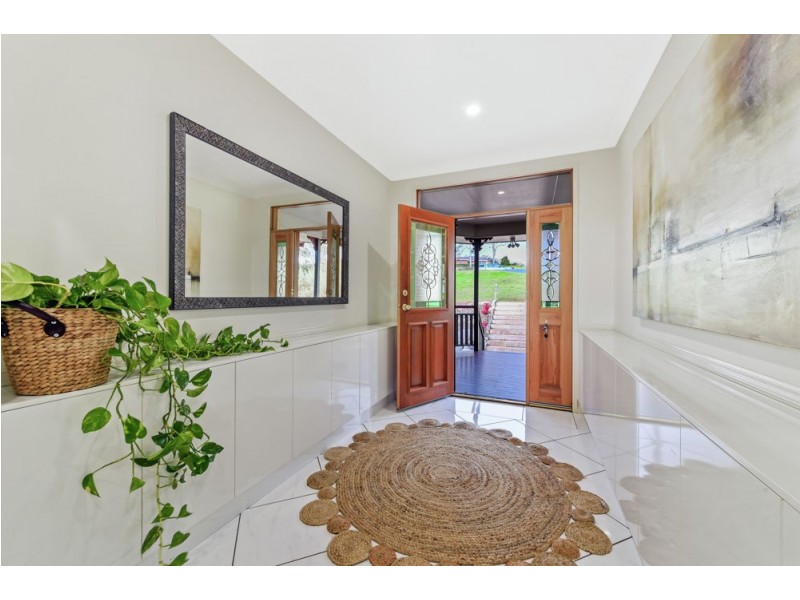 32 Panoramic Drive, Preston QLD 4352