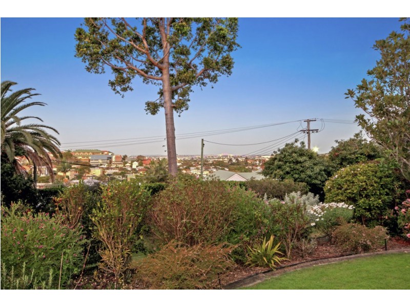 2/26 Rees Avenue, Clayfield QLD 4011