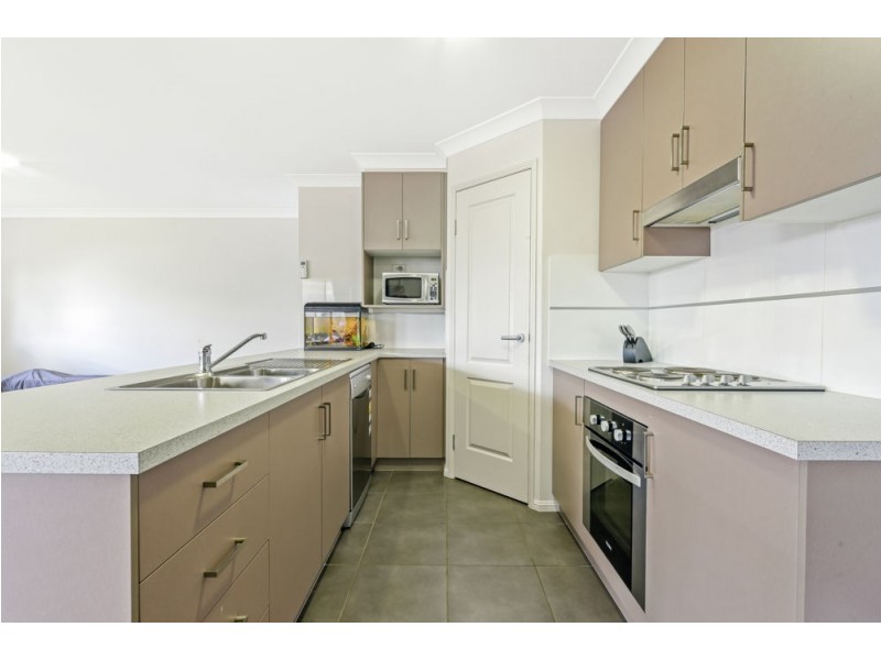 29 Kurrawa Crescent, Glenvale QLD 4350