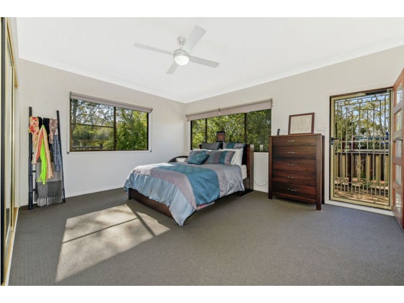 201 Postle Street, Mount Rascal QLD 4350