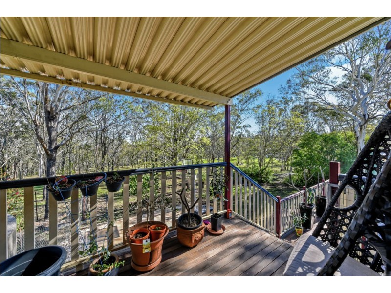 201 Postle Street, Mount Rascal QLD 4350