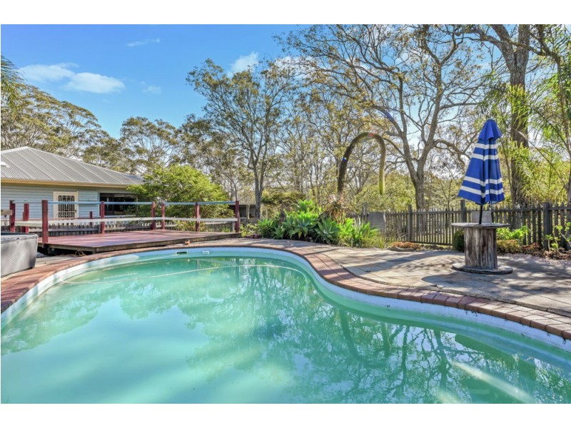 201 Postle Street, Mount Rascal QLD 4350
