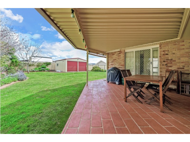11 Dunbar Court, Highfields QLD 4352