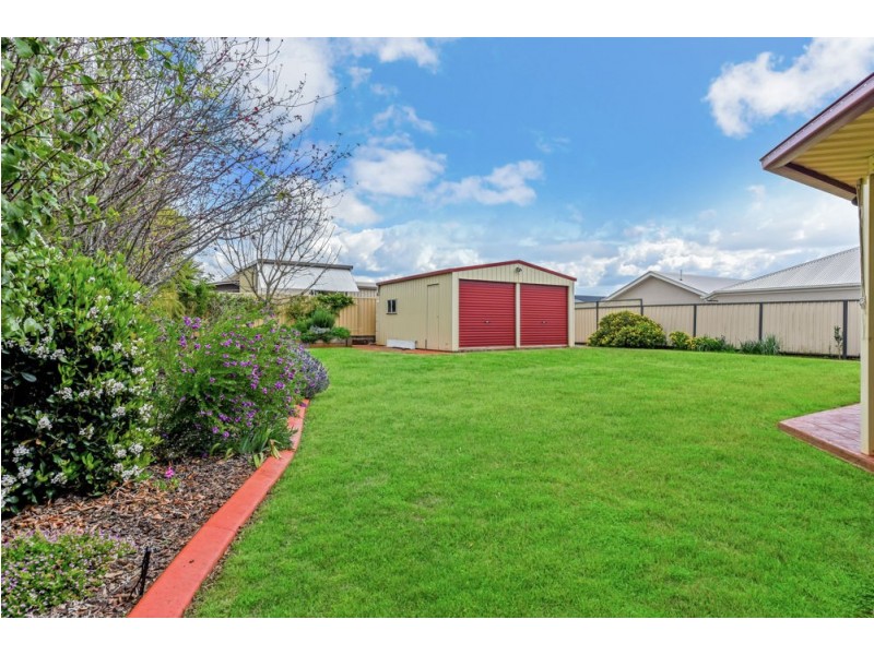 11 Dunbar Court, Highfields QLD 4352