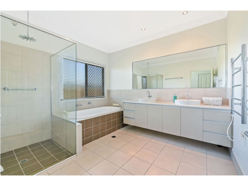 9 Gowrie-Birnam Road, Gowrie Junction QLD 4352