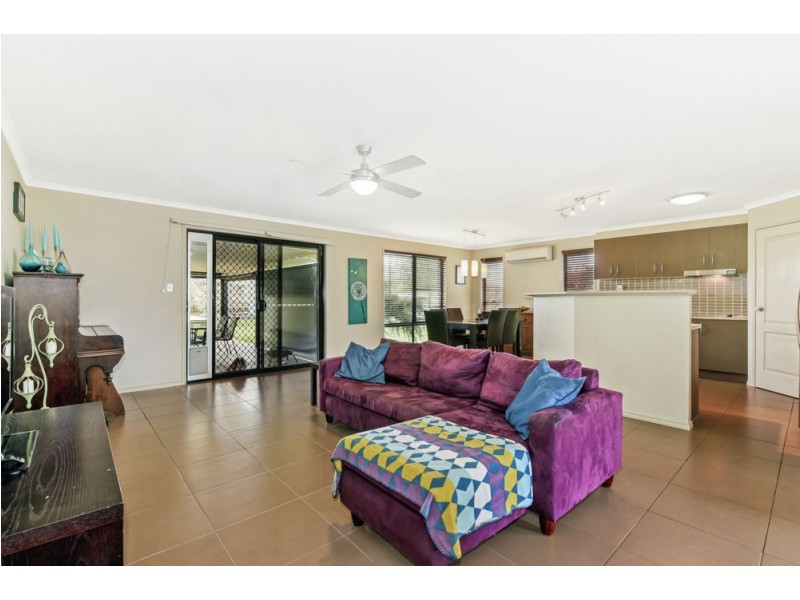 9 Dunbar Court, Highfields QLD 4352