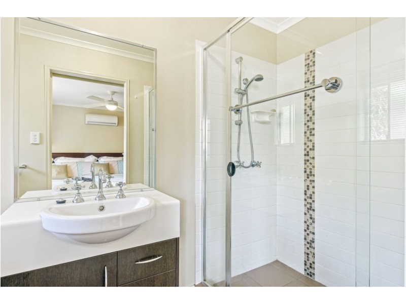 9 Dunbar Court, Highfields QLD 4352