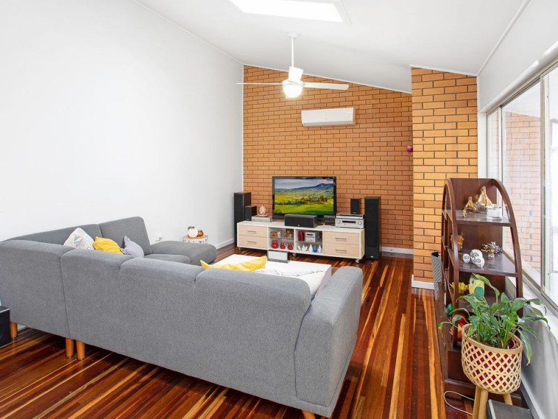 5 Evelyn Street, Kallangur QLD 4503