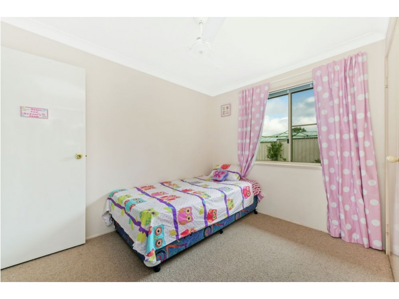 8 Donna Court, Kearneys Spring QLD 4350
