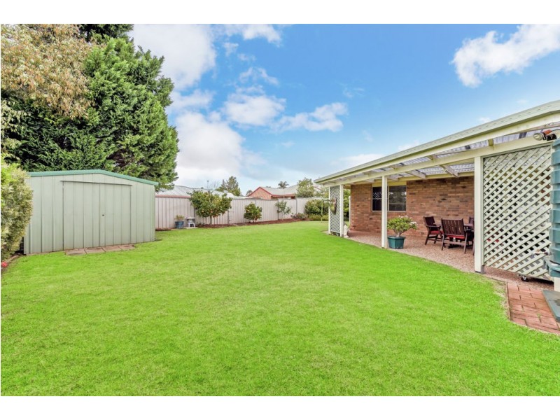 8 Donna Court, Kearneys Spring QLD 4350