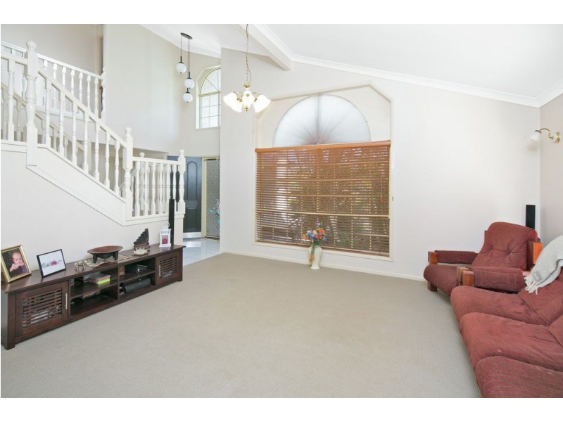 12 Ashwood Circuit, Birkdale QLD 4159