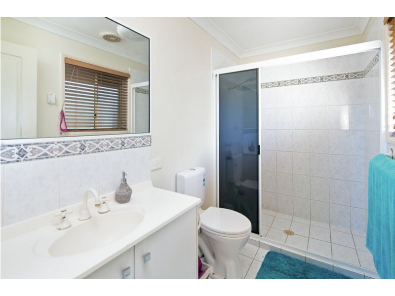 12 Ashwood Circuit, Birkdale QLD 4159
