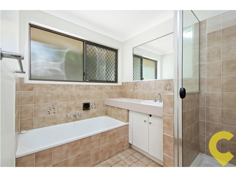34 Ingleston Street, Wynnum West QLD 4178