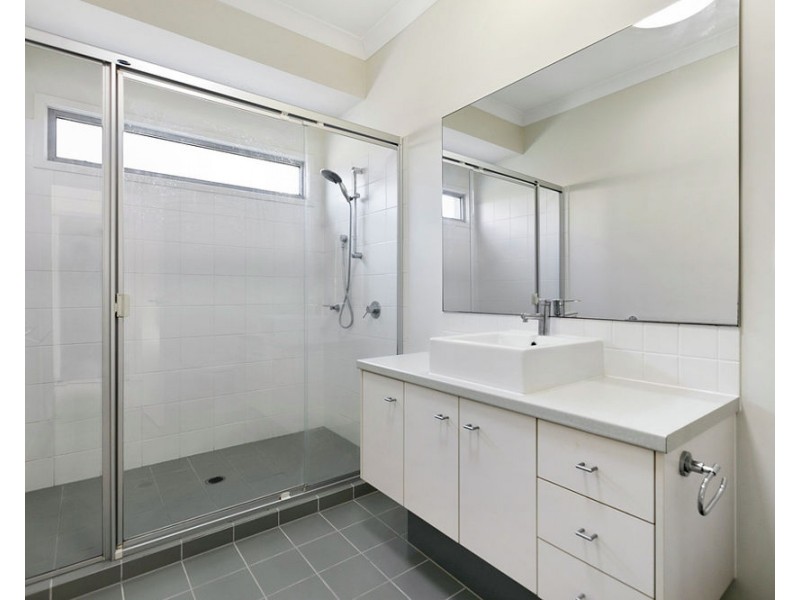 19 Franklin Street, Wakerley QLD 4154