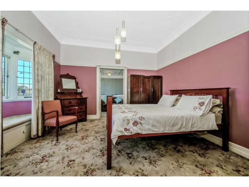 281 Buckland Road, Nundah QLD 4012