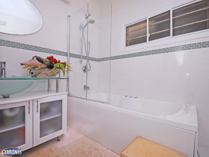 Wavell Heights QLD 4012